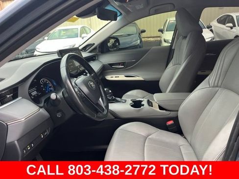 Used 2021 Toyota Venza XLE w/ Softex Package AWD/4WD image 7