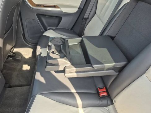 Used 2015 Volvo XC60 T6 Platinum FWD image 22