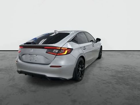 Used 2024 Honda Civic Sport image 3