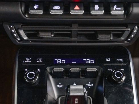 Used 2022 Porsche 911 Turbo S image 27