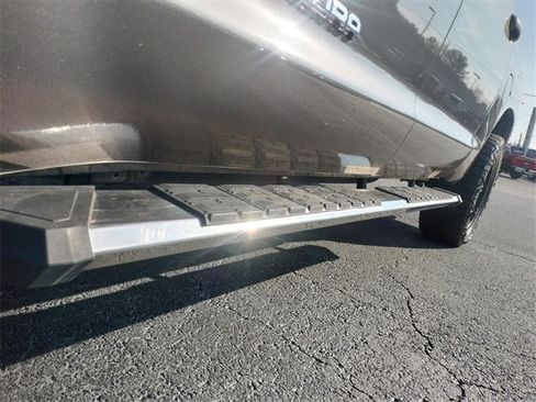 Used 2018 Toyota Tundra SR5 image 12