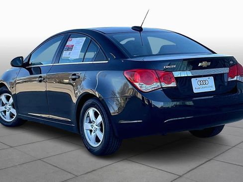 Used 2016 Chevrolet Cruze LT image 10