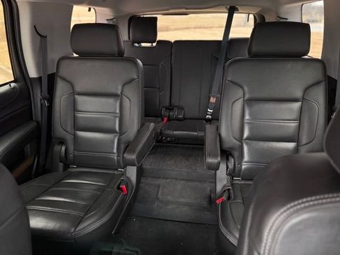 Used 2019 GMC Yukon Denali w/ Denali Ultimate Package image 4
