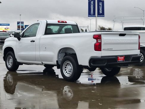New 2026 Chevrolet Silverado 1500 W/T image 2
