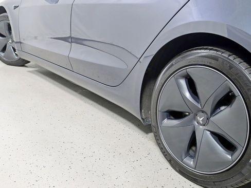Used 2020 Tesla Model 3 Performance image 12