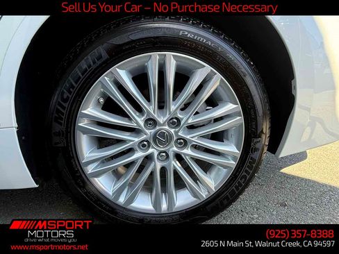Used 2015 Lexus ES 350 w/ Premium Package FWD image 31