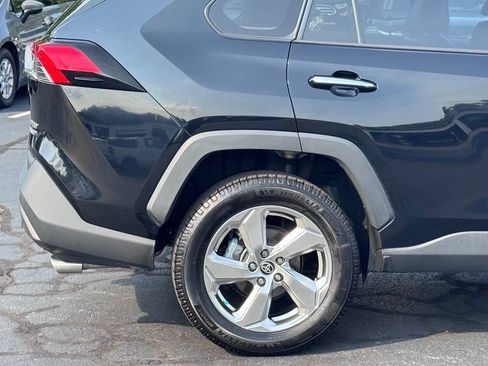 Used 2021 Toyota RAV4 Limited AWD/4WD image 42