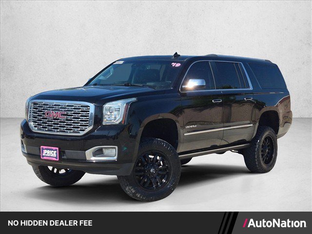 Used 2019 GMC Yukon XL Denali w/ Denali Ultimate Package AWD/4WD image 1