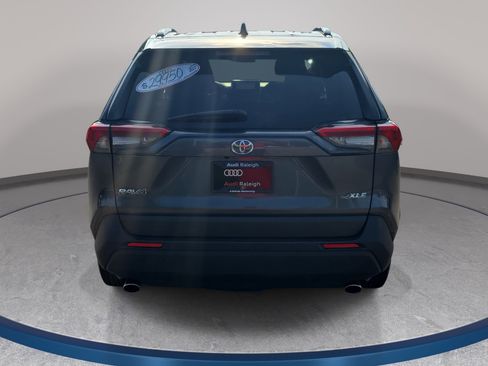 Used 2025 Toyota RAV4 XLE FWD image 6