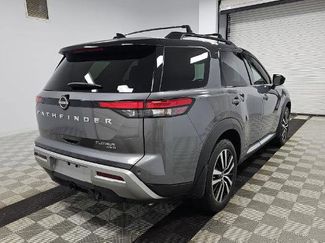 Used 2023 Nissan Pathfinder Platinum video 3