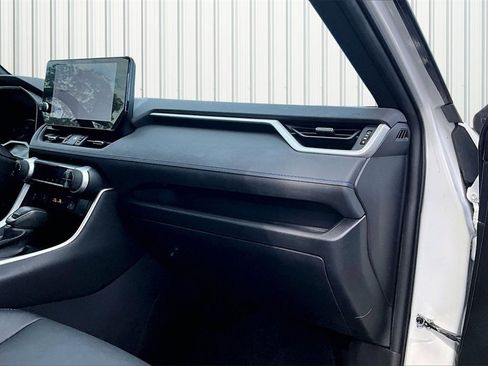 Used 2023 Toyota RAV4 XSE image 13