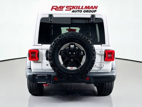 Used 2018 Jeep Wrangler Unlimited Rubicon AWD/4WD image 6
