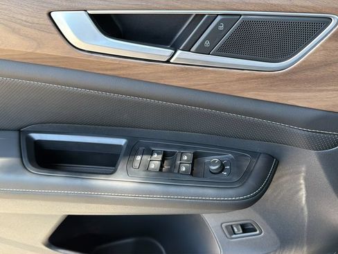 New 2026 Volkswagen Atlas SE FWD image 20