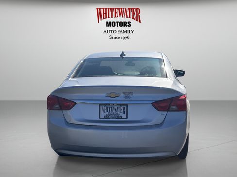 Used 2019 Chevrolet Impala LT FWD image 4