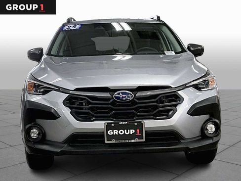 Used 2025 Subaru Crosstrek 2.0i Premium image 4