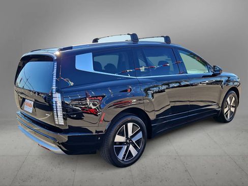 Used 2026 Hyundai Ioniq 9 SEL image 9