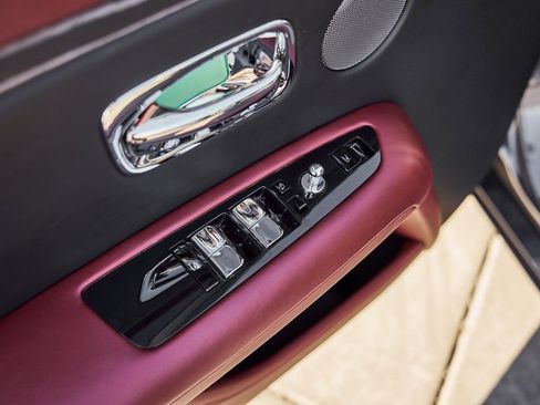 Used 2023 Rolls-Royce Ghost image 35