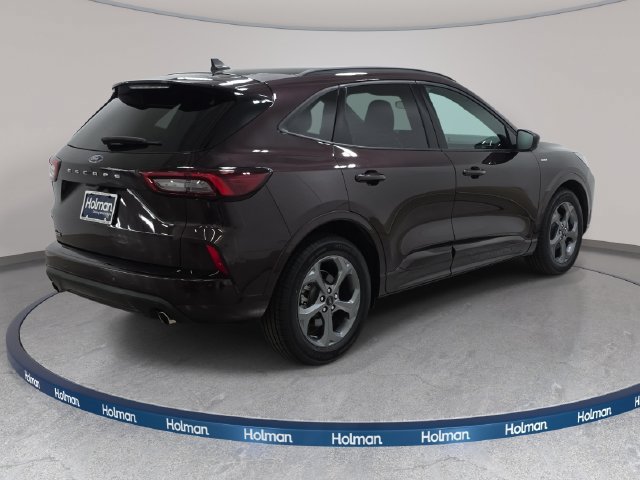 Used 2023 Ford Escape ST-Line w/ Tech Pack #1 FWD image 6