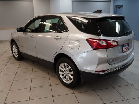 Used 2018 Chevrolet Equinox LS w/ LPO, Protection Package AWD/4WD image 11