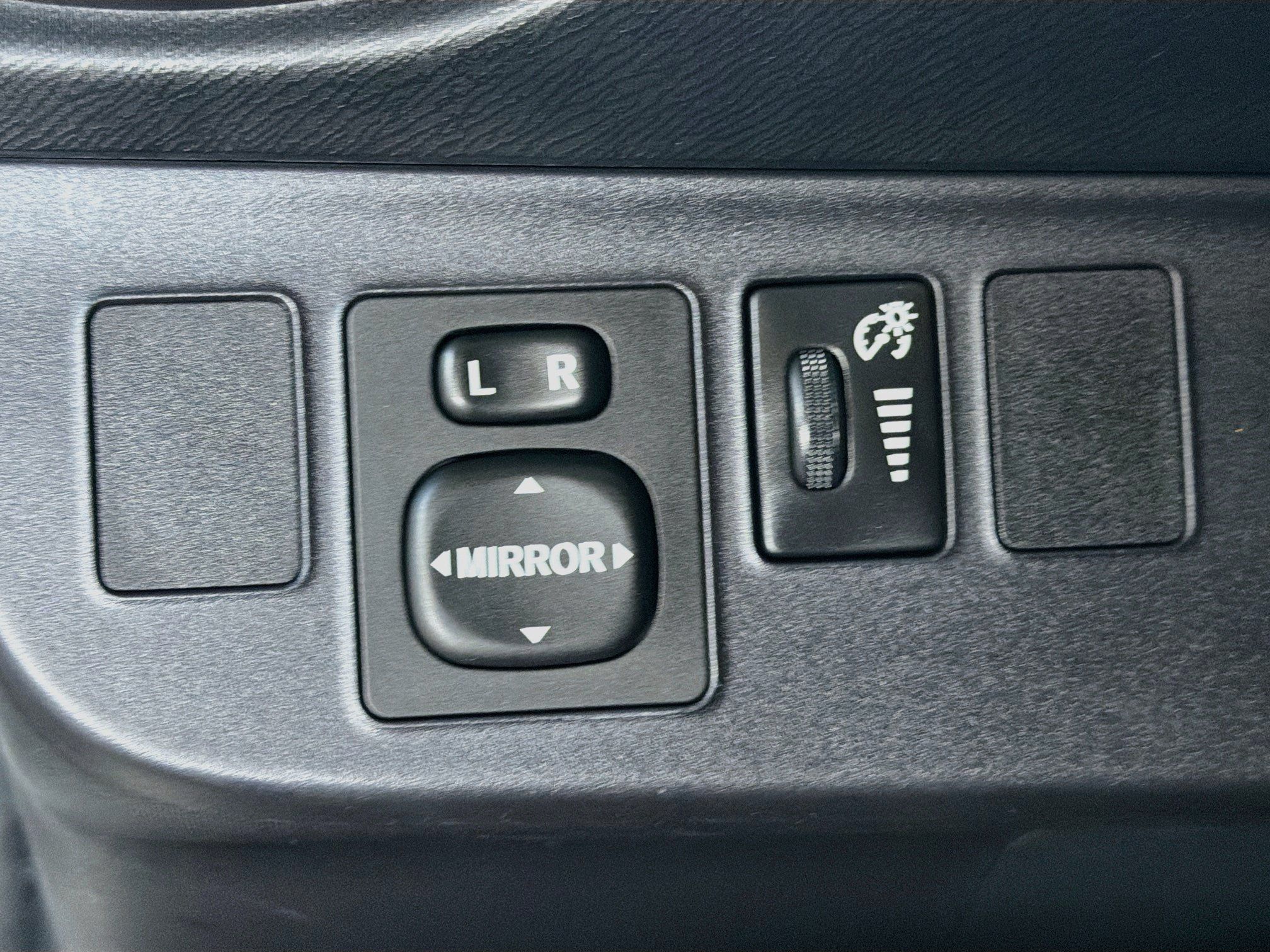 Used 2012 Toyota Prius C Two FWD image 16