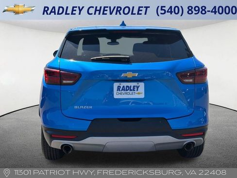 Certified 2025 Chevrolet Blazer LT FWD image 17