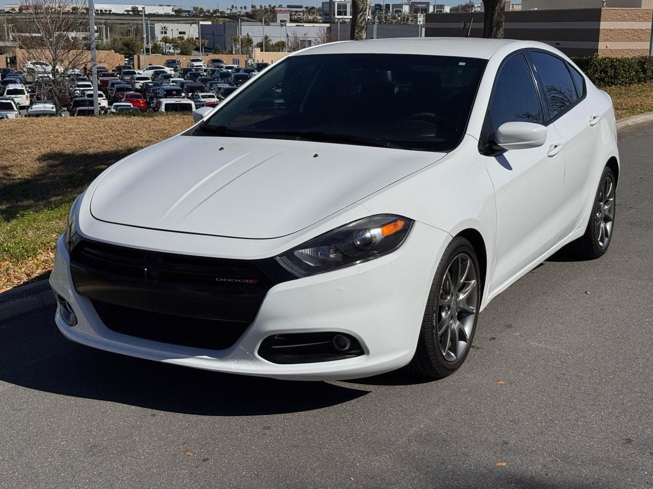 Used 2014 Dodge Dart SXT FWD image 2