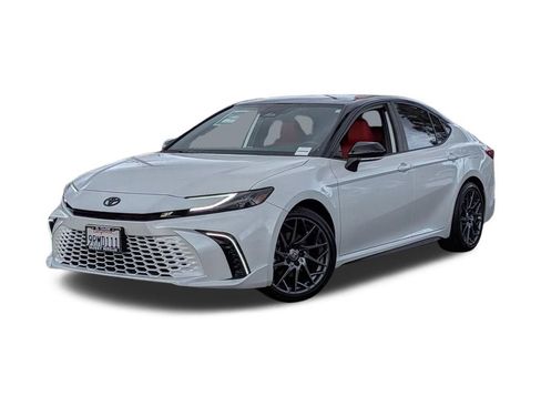Used 2025 Toyota Camry XSE FWD image 1