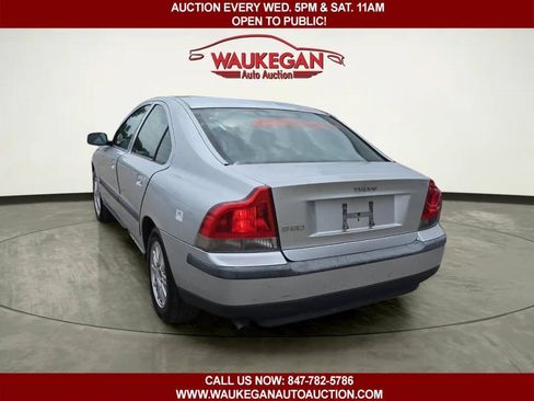 Used 2004 Volvo S60 2.4 FWD image 4