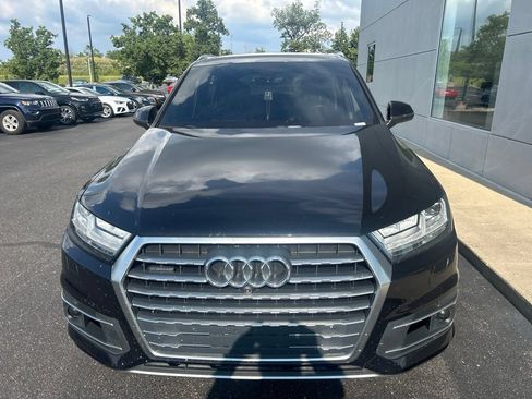 Used 2018 Audi Q7 3.0T Premium Plus w/ Premium Plus Package AWD/4WD image 4