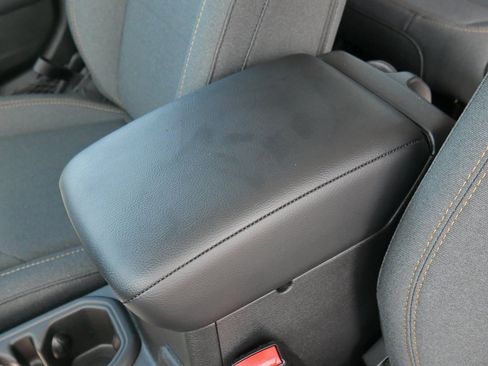 New 2024 Jeep Wrangler Sport S image 32