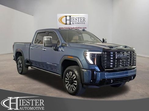 Used 2025 GMC Sierra 2500 Denali Ultimate image 1