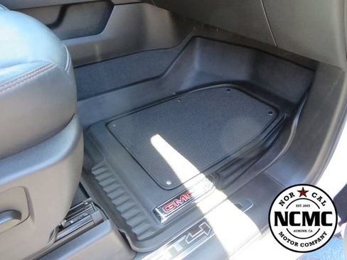 Used 2025 GMC Sierra 1500 AT4 AWD/4WD image 54