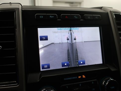 Used 2021 Ford F350 Lariat AWD/4WD image 21
