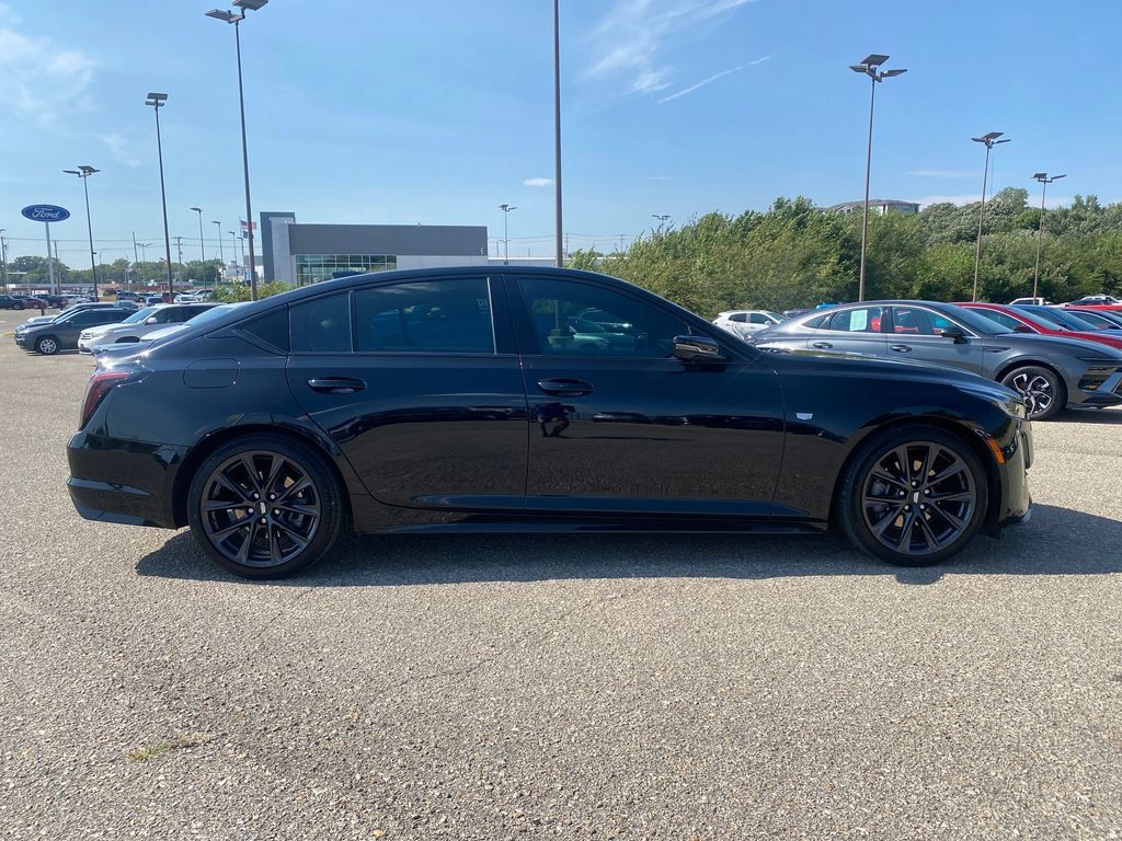Used 2021 Cadillac CT5 Sport RWD image 7