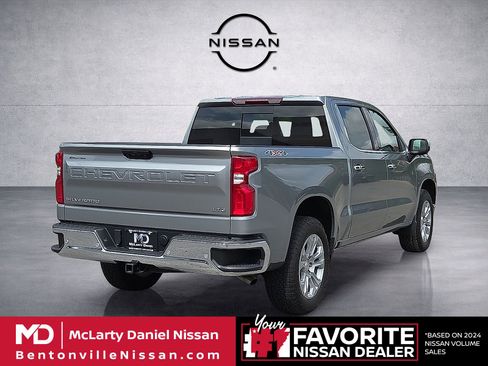 Used 2025 Chevrolet Silverado 1500 LTZ w/ LTZ Convenience Package II AWD/4WD image 5