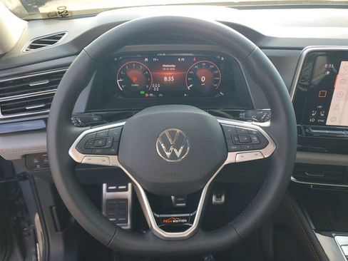 New 2026 Volkswagen Atlas Peak Edition AWD/4WD image 19