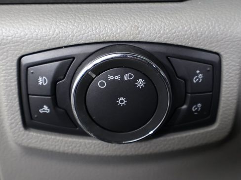 Used 2017 Ford F150 XLT w/ Equipment Group 302A Luxury image 37