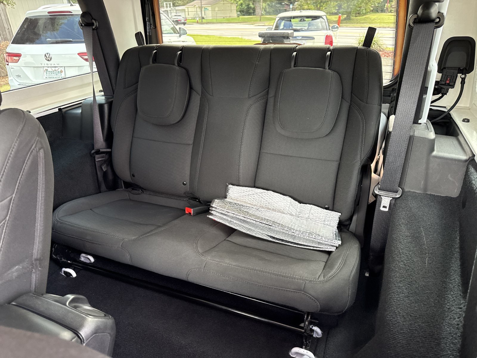 Used 2022 Jeep Wrangler Sport AWD/4WD image 10
