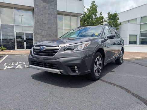Certified 2022 Subaru Outback Limited AWD/4WD image 9