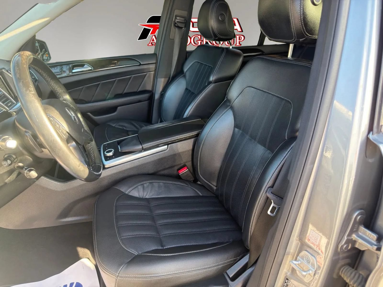 Used 2015 Mercedes-Benz GL 450 4MATIC w/ Parking Assist Package image 13