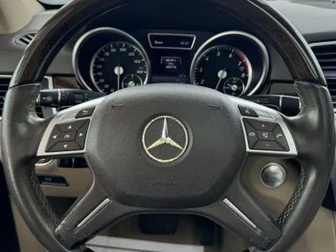 Used 2015 Mercedes-Benz ML 350 2WD w/ Premium 1 Package image 29
