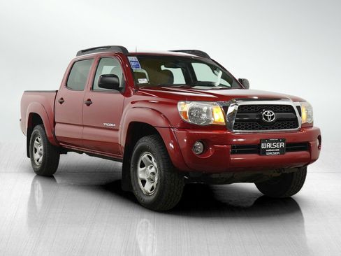 Used 2011 Toyota Tacoma 4x4 Double Cab w/ SR5 Pkg #2 image 7