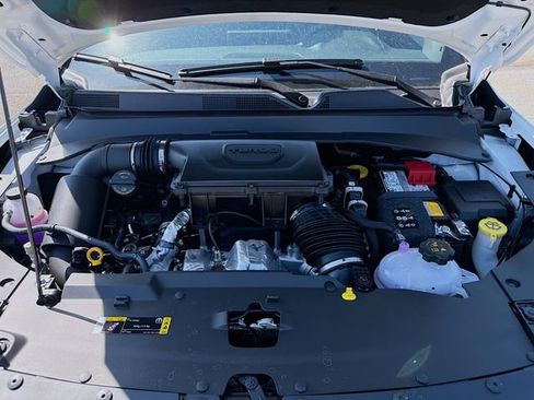 New 2026 Jeep Compass Trailhawk w/ Sun, Sound & Navigation Group AWD/4WD image 33