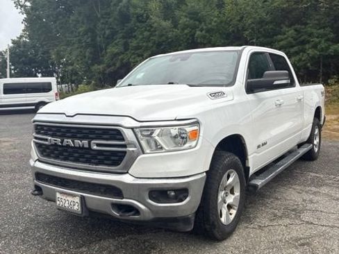 Used 2022 RAM 1500 Big Horn AWD/4WD image 3