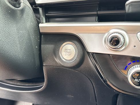 Used 2023 Kia Telluride S AWD/4WD image 30