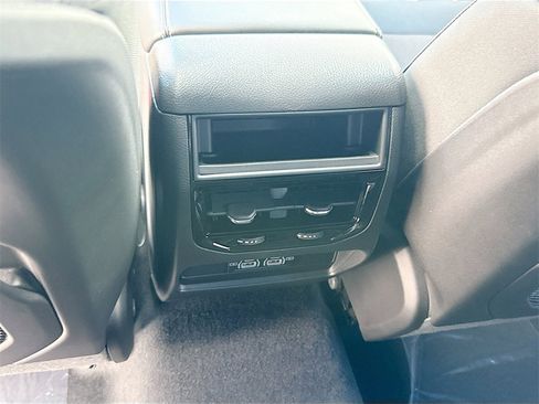 New 2025 Jeep Grand Cherokee Laredo X image 26