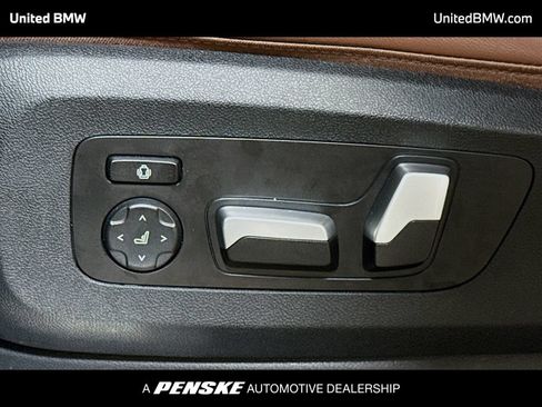Used 2024 BMW X5 xDrive50e w/ M Sport Package AWD/4WD image 4