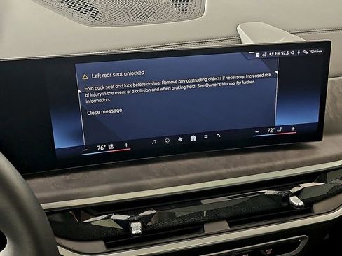 Used 2025 BMW X7 xDrive40i w/ Executive Package image 19