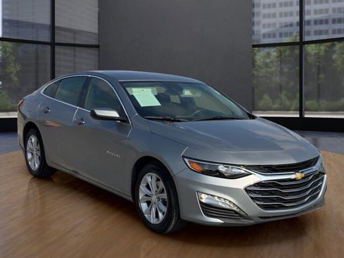 Used 2024 Chevrolet Malibu LT FWD image 7