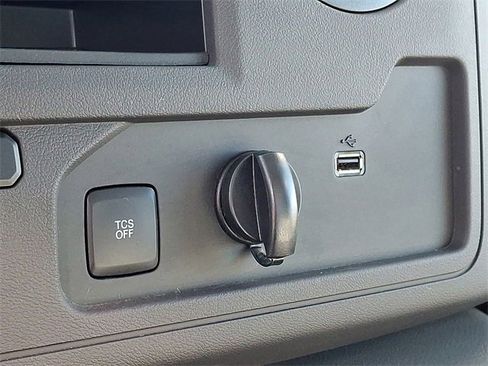 Used 2024 Ford E-450 and Econoline 450 Super Duty w/ Driver's Safety Package image 21